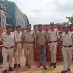 बड़ी मात्रा में शराब भर कर गुजरात लेकर जा रही आयशर गाड़ी को पकड़ने में सरदारपुर पुलिस को मिली सफलता